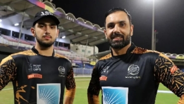 নোয়াখালীর হয়ে মাঠ মাতাবেন বাবা-ছেলে